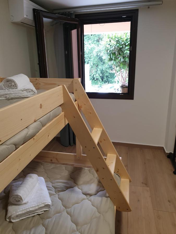 شقة The House Under The Rocks Of Meteora 2 كالامباكا المظهر الخارجي الصورة